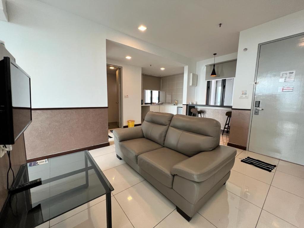 Apartment Private Waterfront Port Dickson