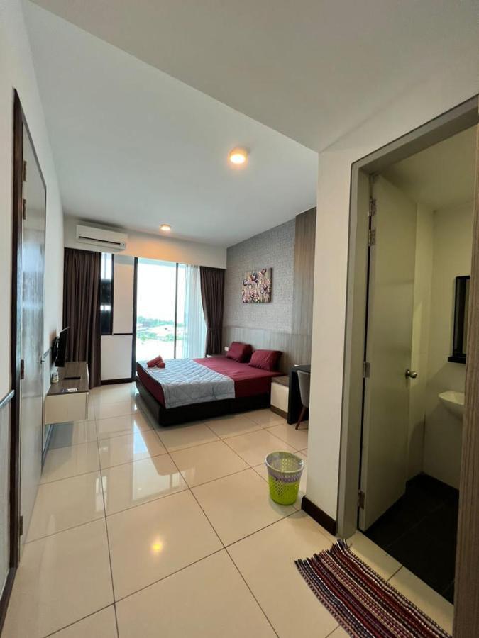 Apartment Private Waterfront Port Dickson