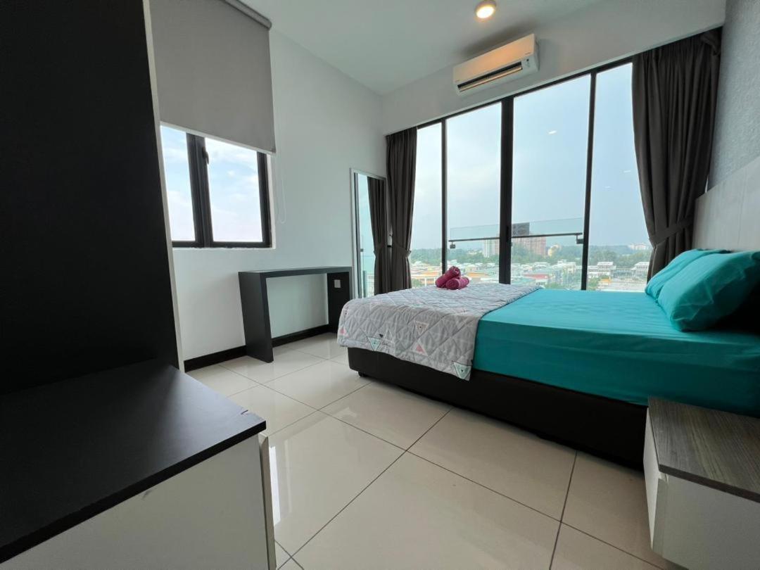Private Waterfront * Port Dickson