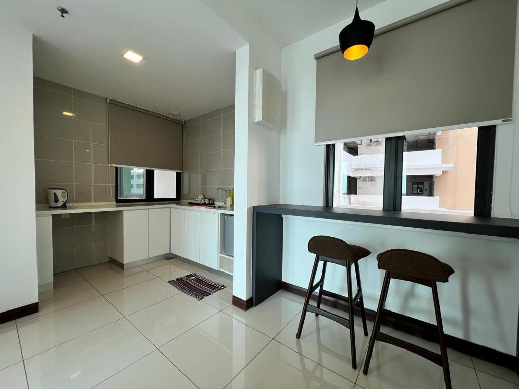 Private Waterfront Apartment